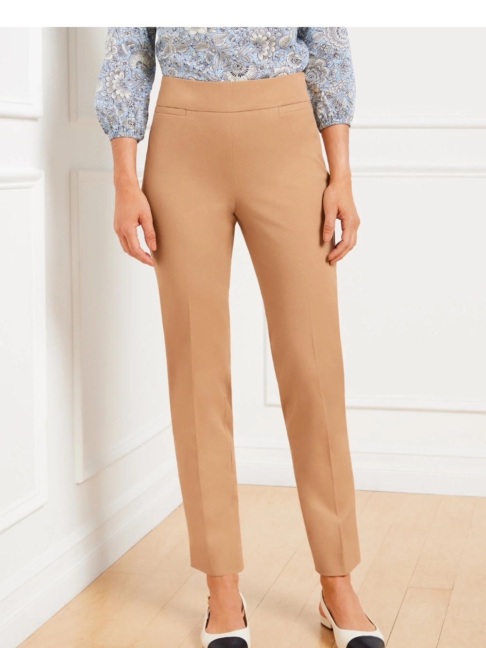 Cream Straight-Leg Pants With Side Zipper